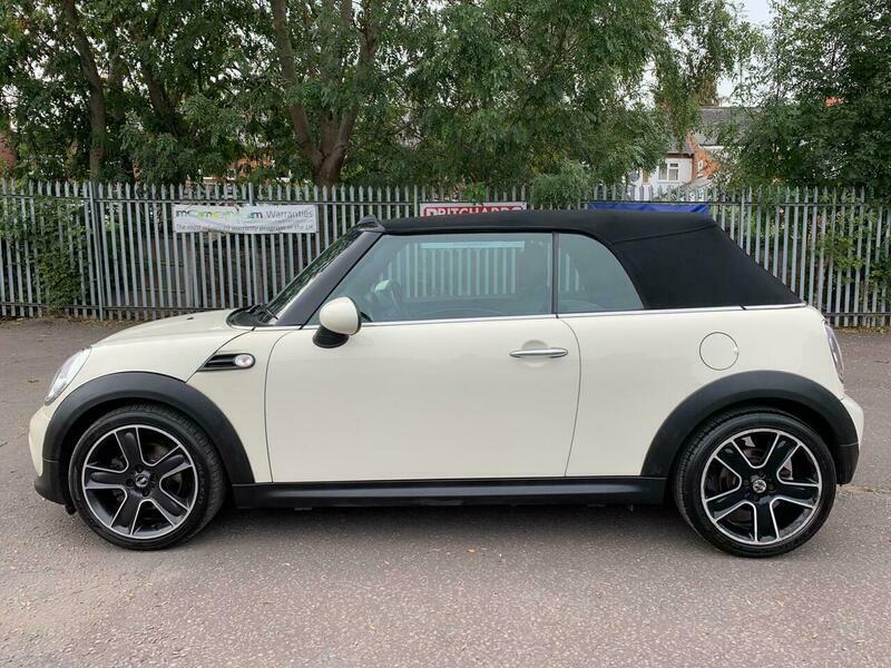 Mini Convertible Convertible 1.6 Cooper Steptronic Euro 5 2011 Black #7