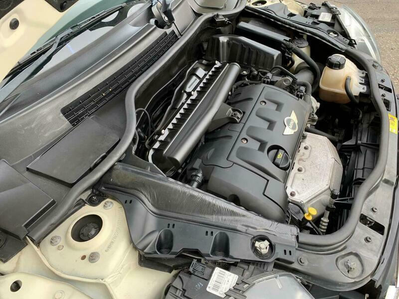 Mini Convertible Convertible 1.6 Cooper Steptronic Euro 5 2011 Black #33