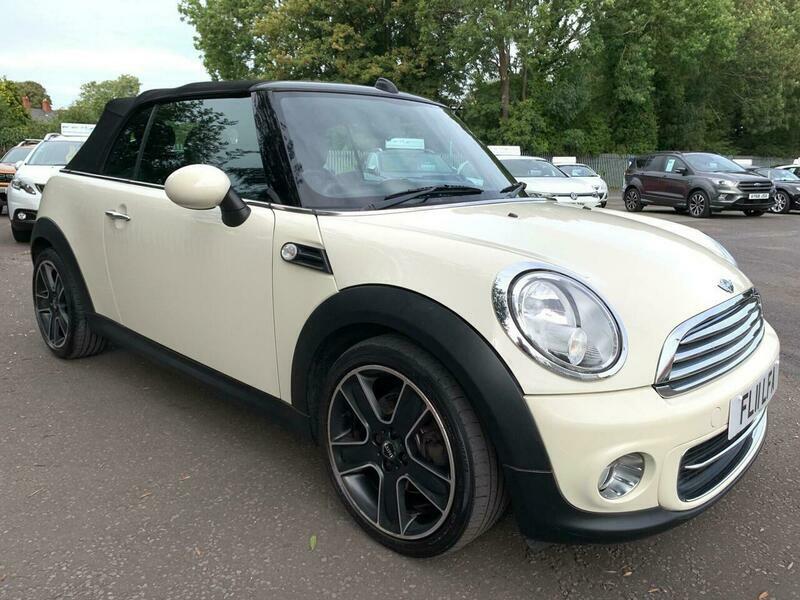 Mini Convertible Convertible 1.6 Cooper Steptronic Euro 5 2011 Black #9