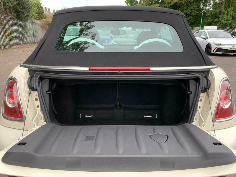 Mini Convertible Convertible 1.6 Cooper Steptronic Euro 5 2011 Black #16