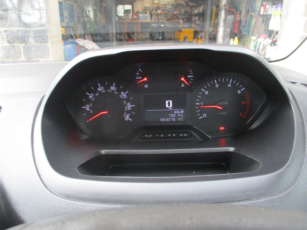 Peugeot Partner 1000 1.2 Puretech 110 Professional Van White #13
