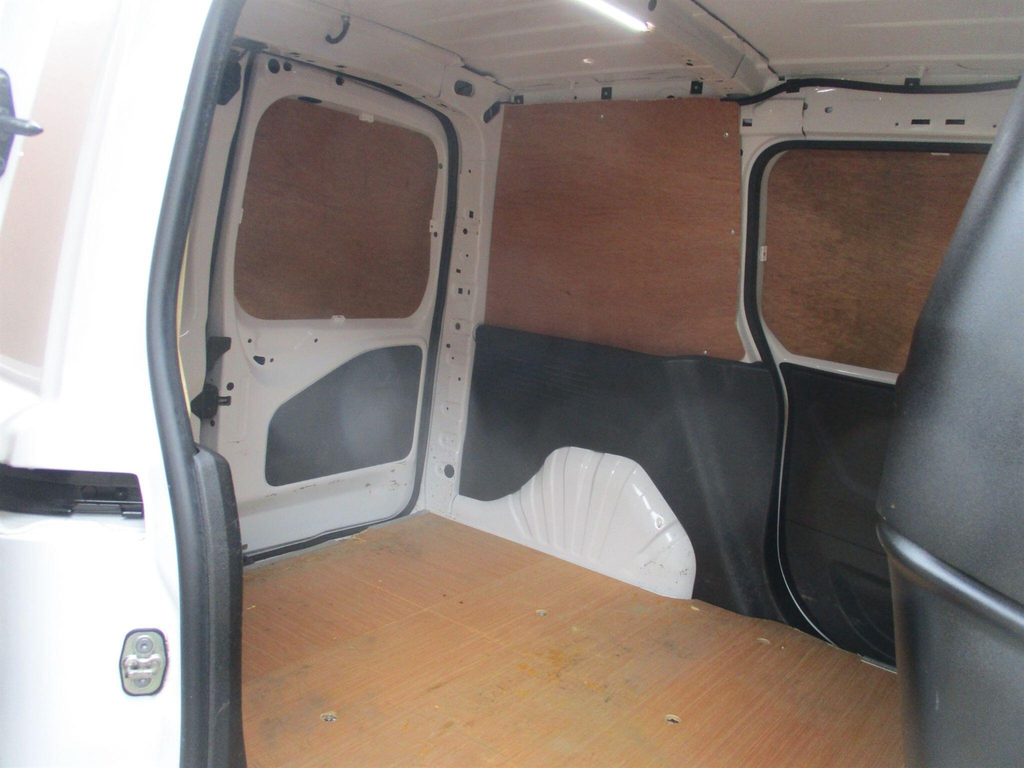 Peugeot Partner 1000 1.2 Puretech 110 Professional Van White #9