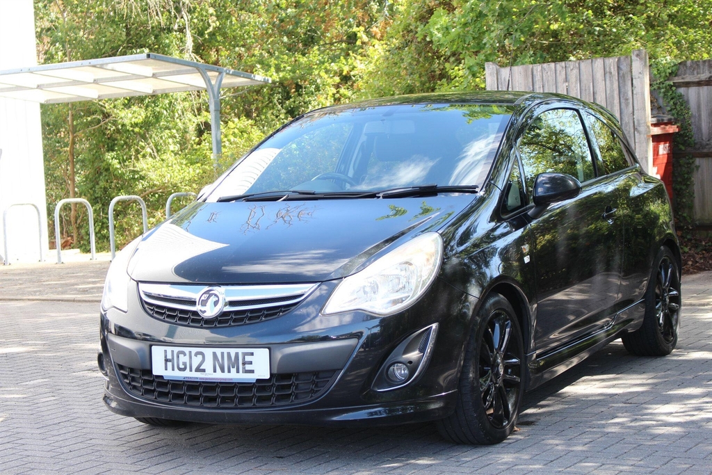 Vauxhall Corsa Corsa Se Red #21