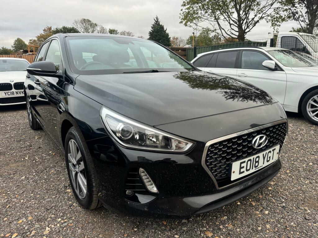 Hyundai I30 1.4 T-gdi Blue Drive Se Nav Euro 6 Ss Black #4