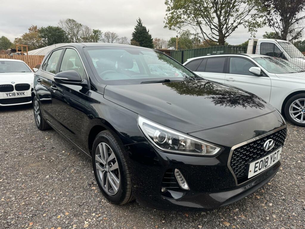 Hyundai I30 1.4 T-gdi Blue Drive Se Nav Euro 6 Ss Black #3