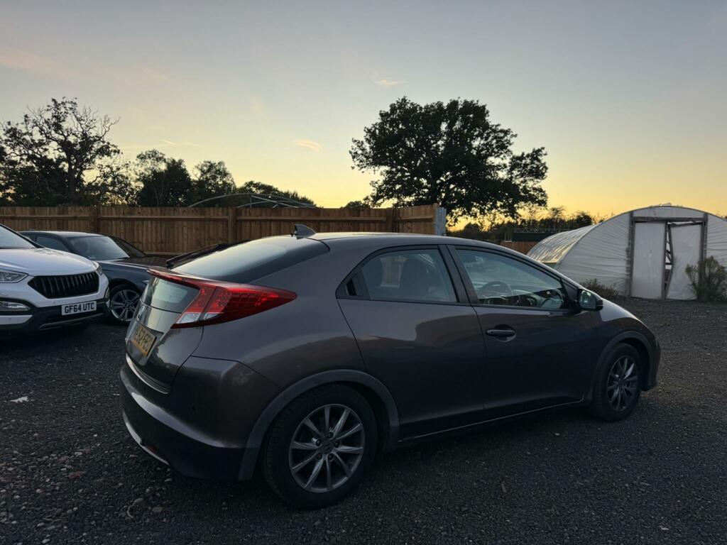 Honda Civic 1.4 I-vtec Se Hatchback Black #7