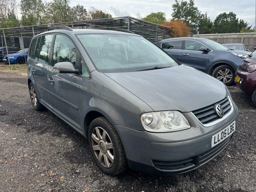 Volkswagen Touran Se Grey #2