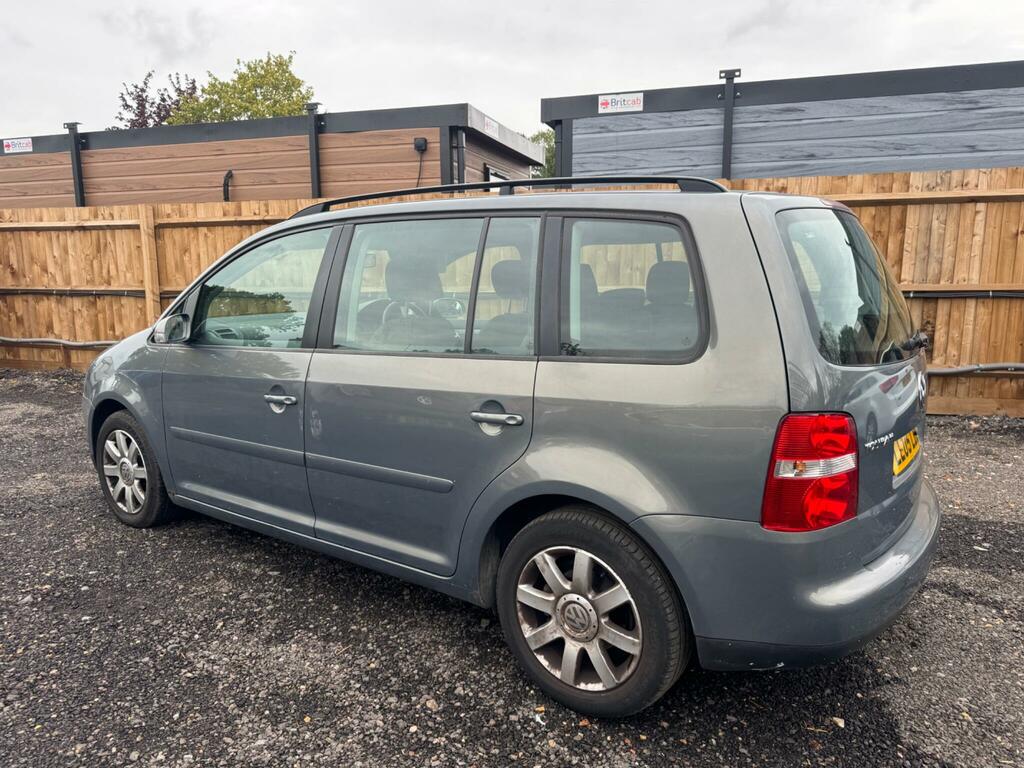 Volkswagen Touran Se Grey #6