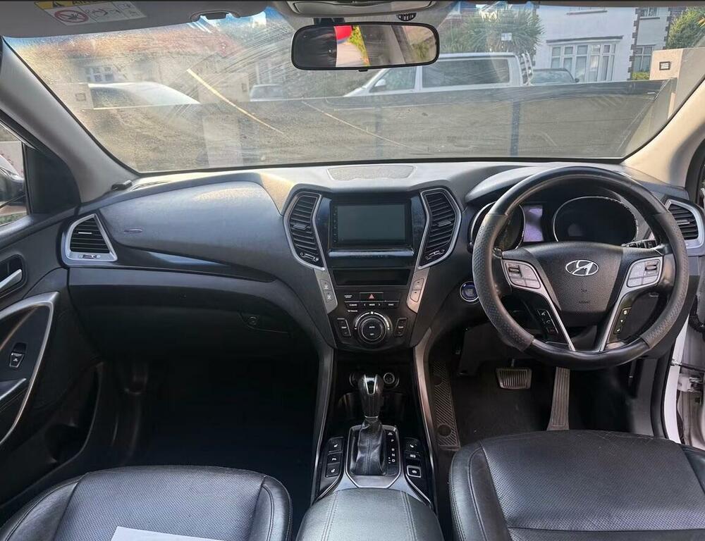 Hyundai Santa Fe Black #7
