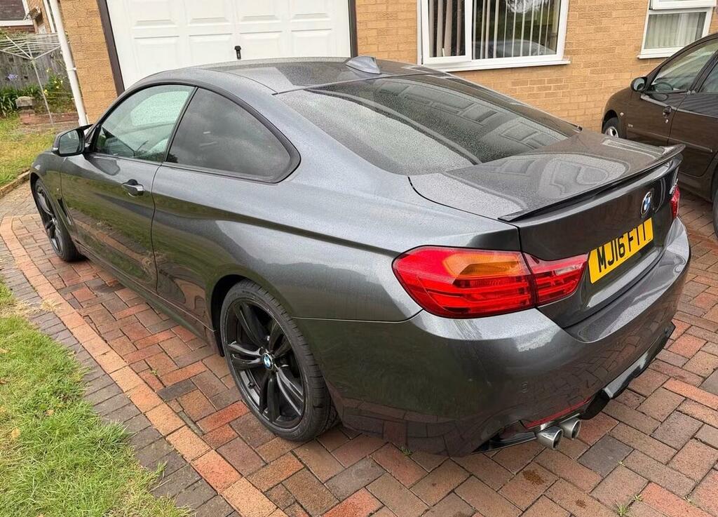 BMW 4 Series 420D M Sport Black #4