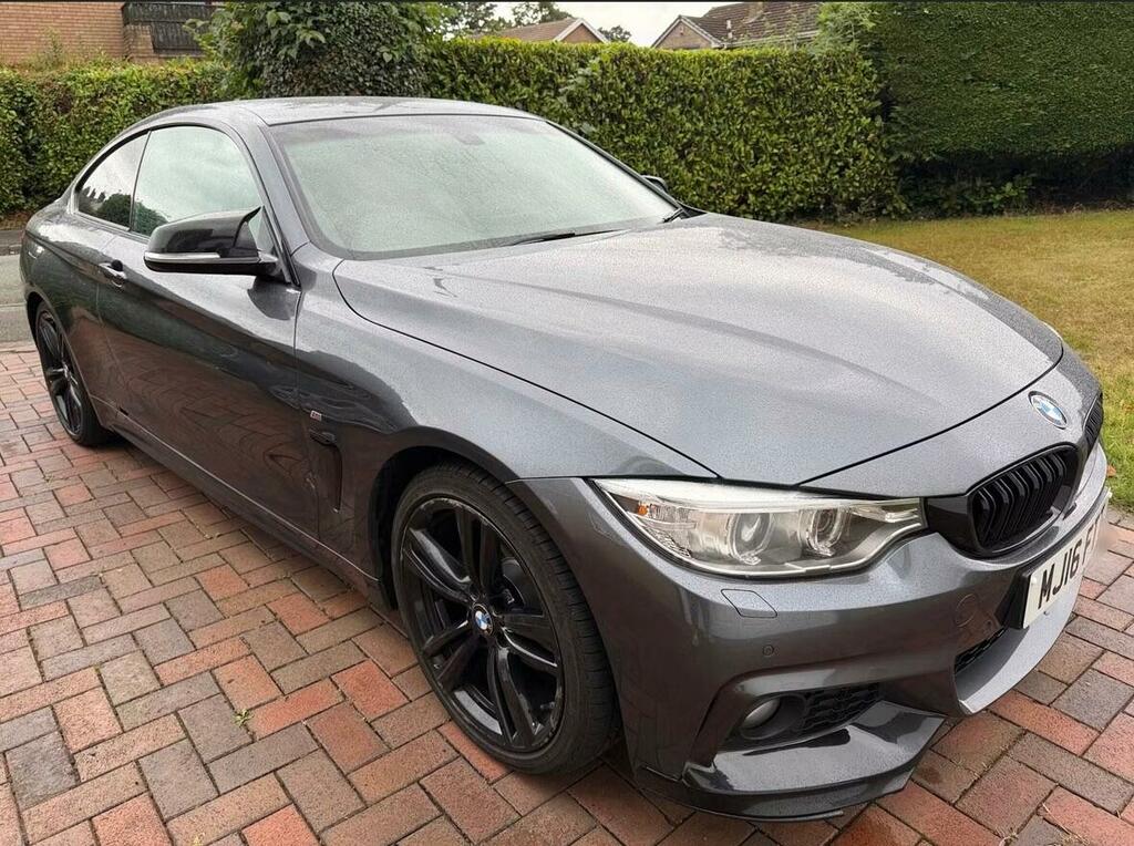 BMW 4 Series 420D M Sport Black #1
