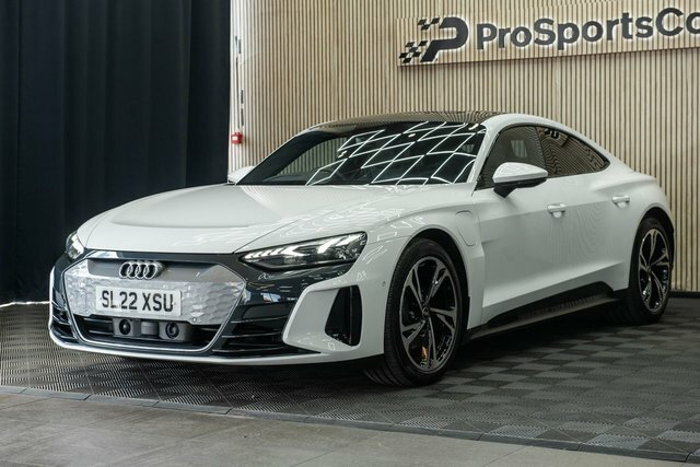 Audi E Tron GT 93.4Kwh Saloon Quattro 476 Ps White #3
