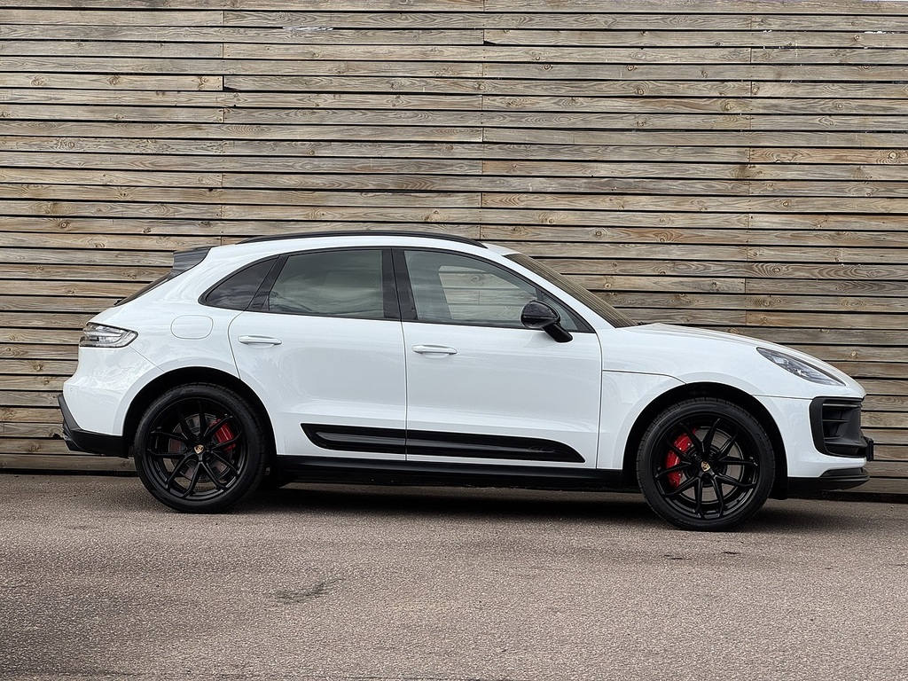 Porsche Macan 202323 T V6 Gts 18K Options Pan Roof White #5