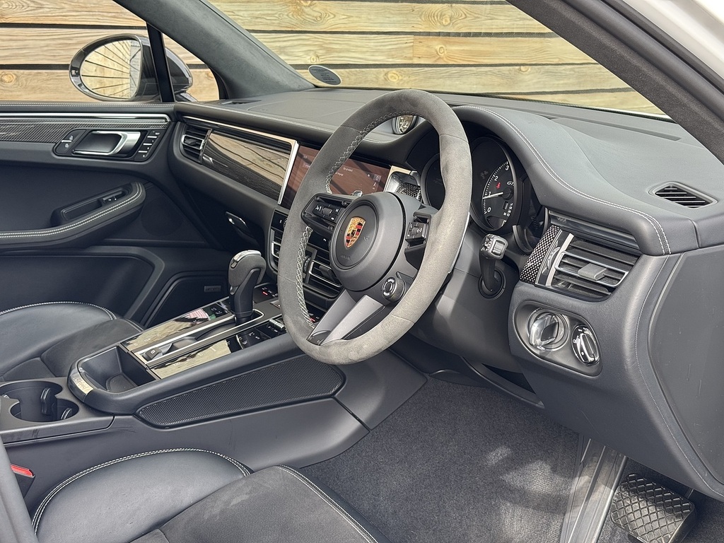 Porsche Macan T Pdk Purple #11