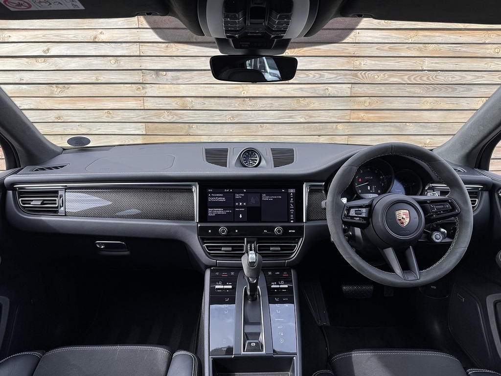 Porsche Macan T Pdk Purple #16