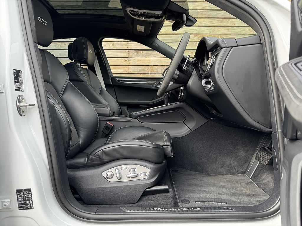Porsche Macan T Pdk Purple #12