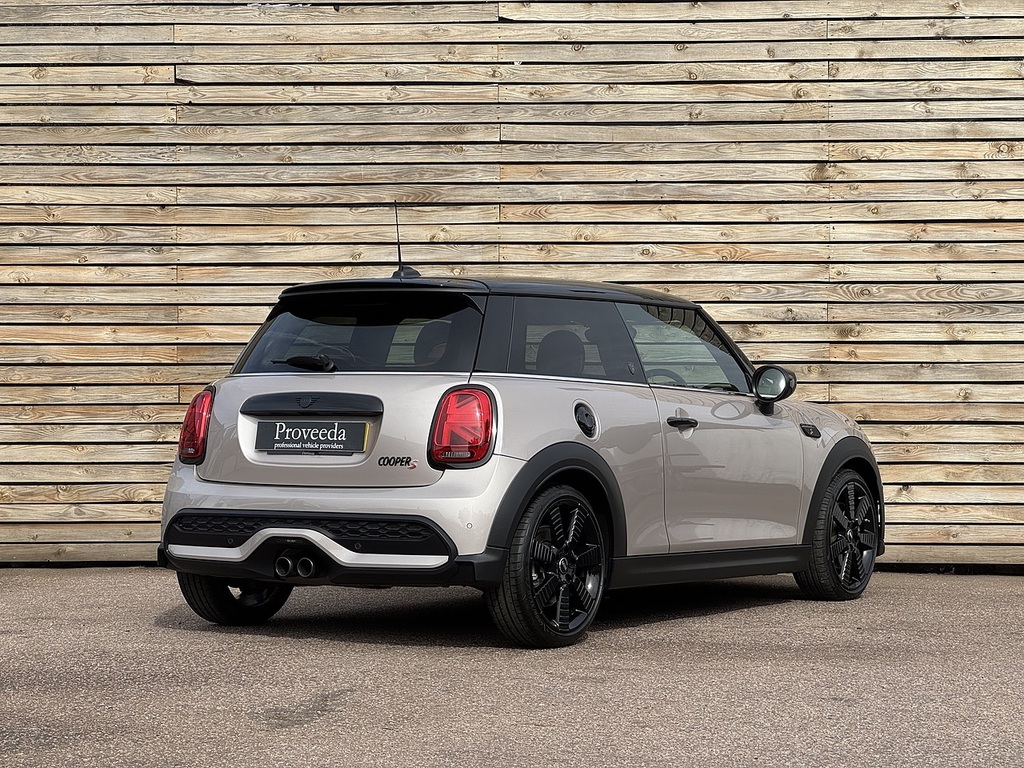 Mini Hatch 1.5 Cooper Seven Hatchback 136 Grey #5