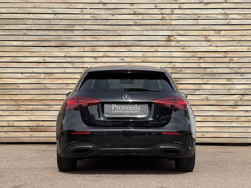Mercedes-Benz A Class A200h Mhev Amg Line Black #6