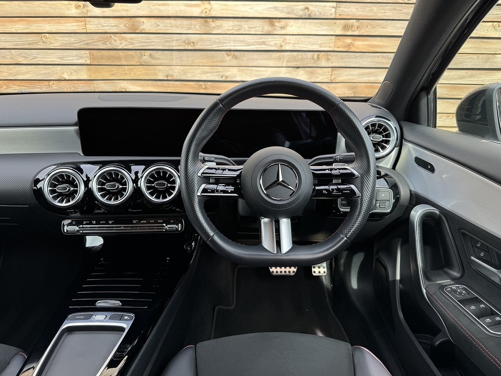 Mercedes-Benz A Class A200h Mhev Amg Line Black #4