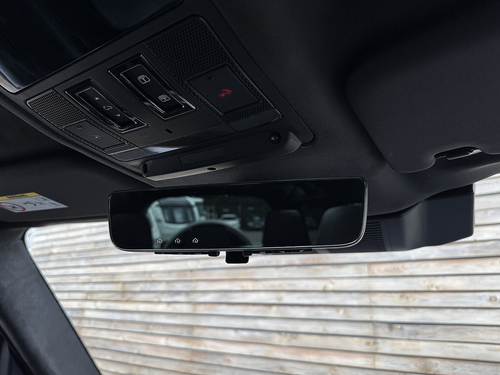 Land Rover Defender 110 Silver #22