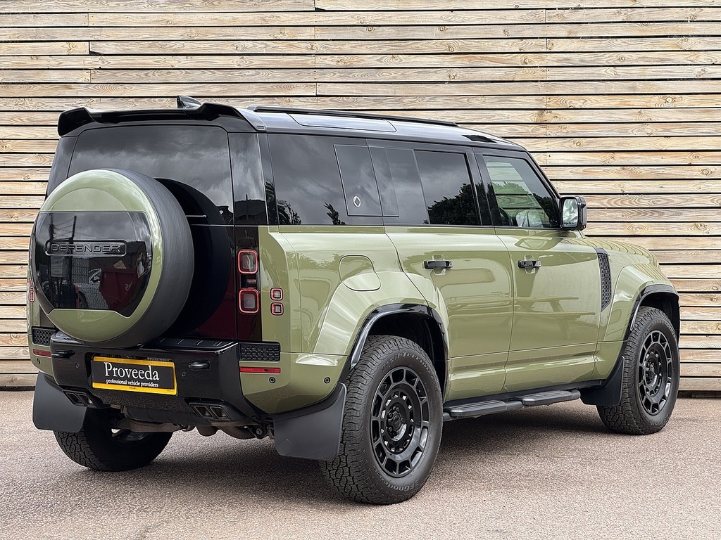 Land Rover Defender 110 P635 V8 Mhev Octa Black Black #3