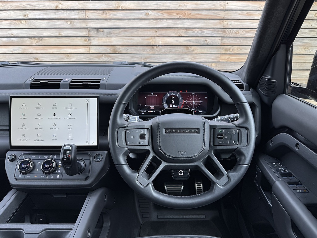 Land Rover Defender 110 Silver #18
