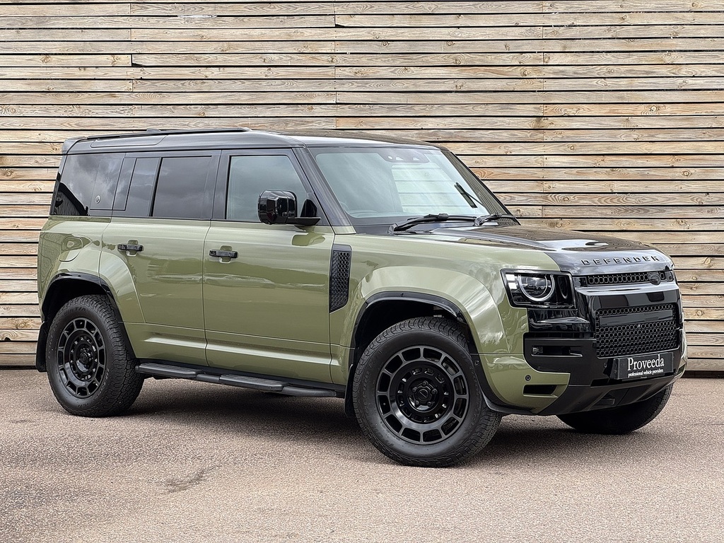 Land Rover Defender 110 P635 V8 Mhev Octa Black Black