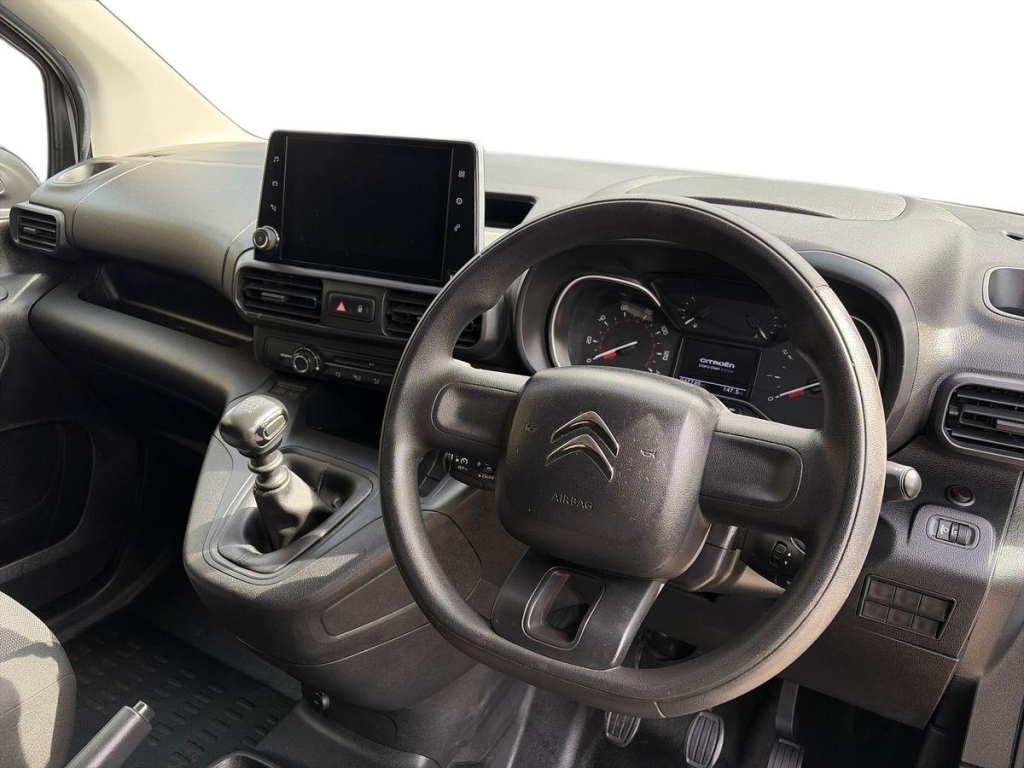 Citroen Berlingo Diesel White #15