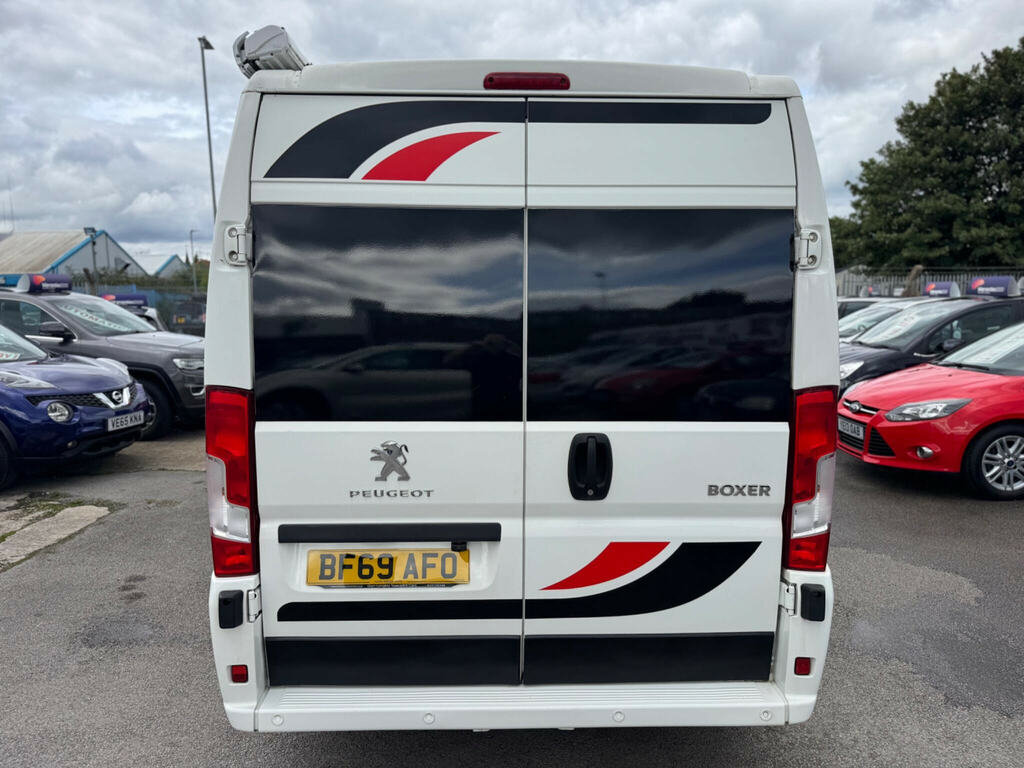 Peugeot Boxer 2.2 Bluehdi 335 Professional Camper Van White #6