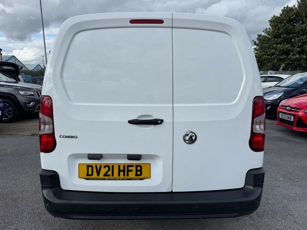 Vauxhall Combo 1.5 Turbo D 2300 Dynamic L2 H1 Euro 6 White #6