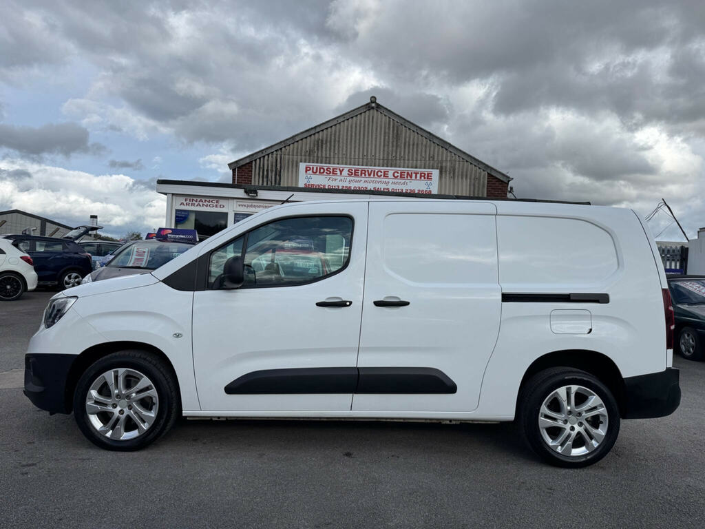 Vauxhall Combo Panel Van 1.5 Turbo D 2300 Sportive L1 H1 Euro 6 4 Black #22