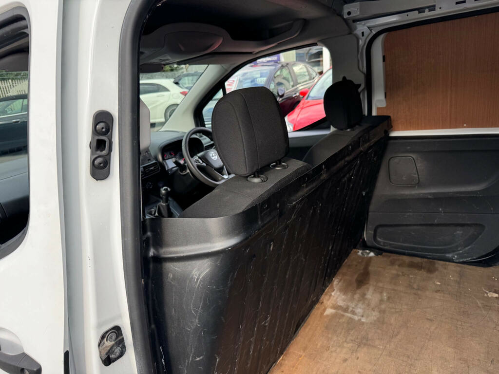 Vauxhall Combo Panel Van 1.5 Turbo D 2300 Sportive L1 H1 Euro 6 4 Black #26