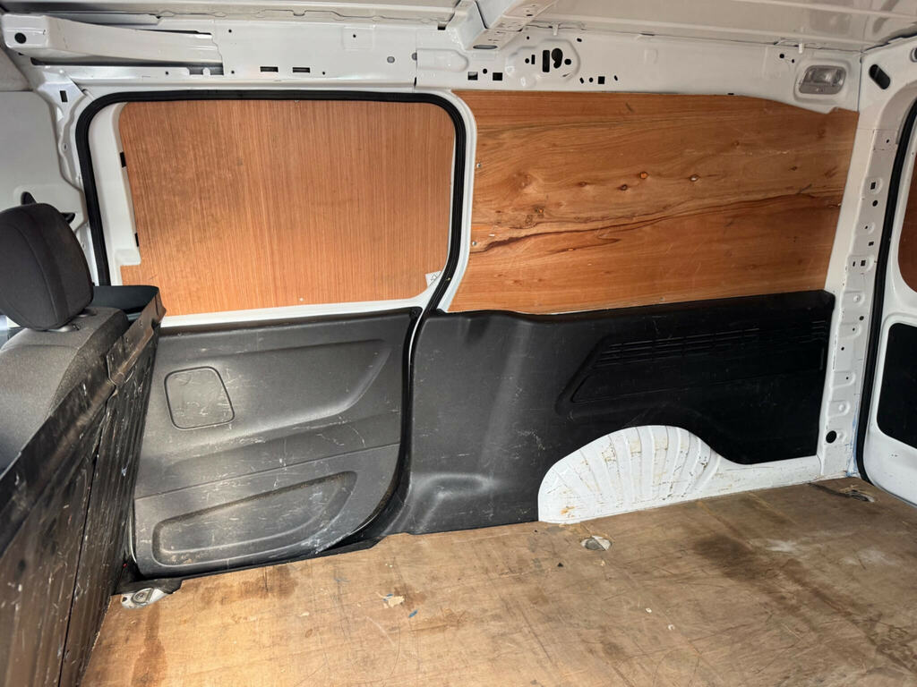 Vauxhall Combo Panel Van 1.5 Turbo D 2300 Sportive L1 H1 Euro 6 4 Black #27