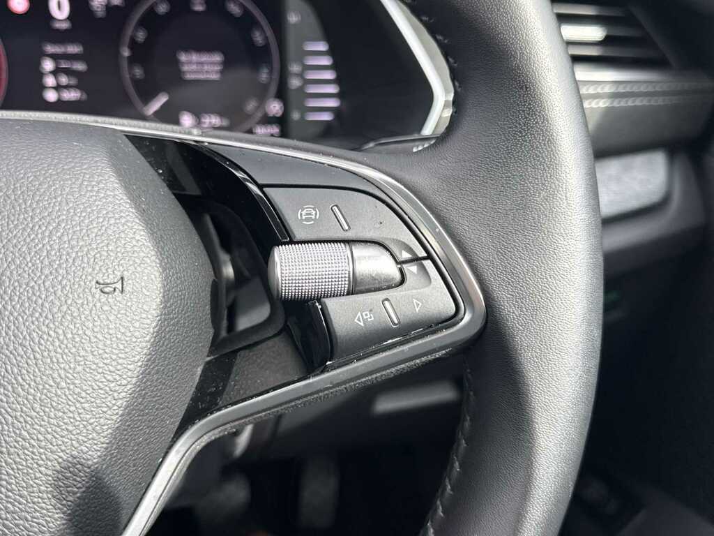 Skoda Octavia 1.5 Tsi E-tec Se Technology Dsg White #10