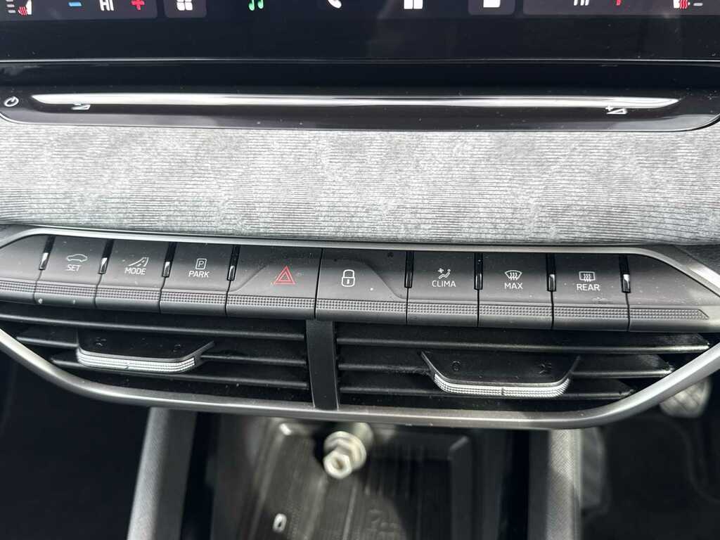 Skoda Octavia 1.5 Tsi E-tec Se Technology Dsg White #14