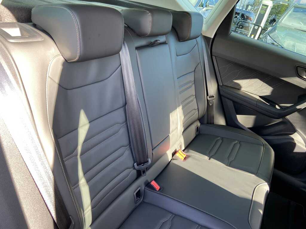 Cupra Ateca 1.5 Ecotsi V2 Suv Dsg Black #6