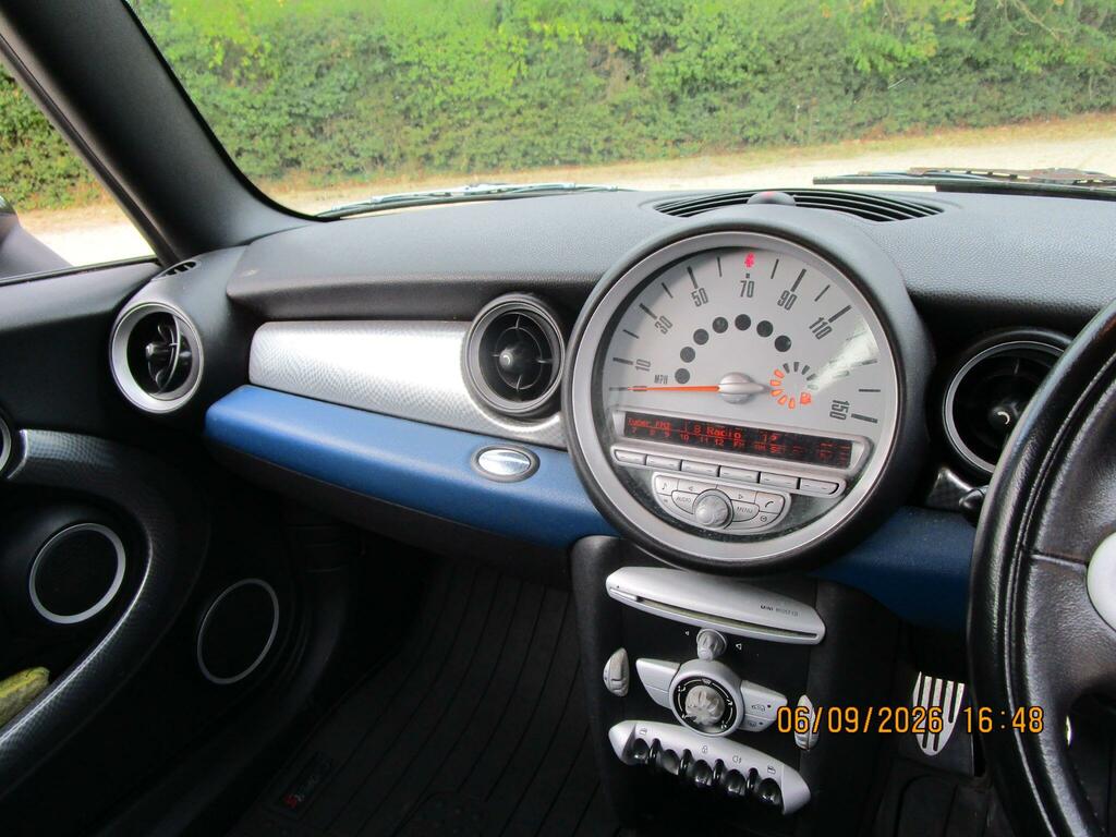 Mini Hatch 1.4 One Hatchback Euro 4 95 Ps Silver #11