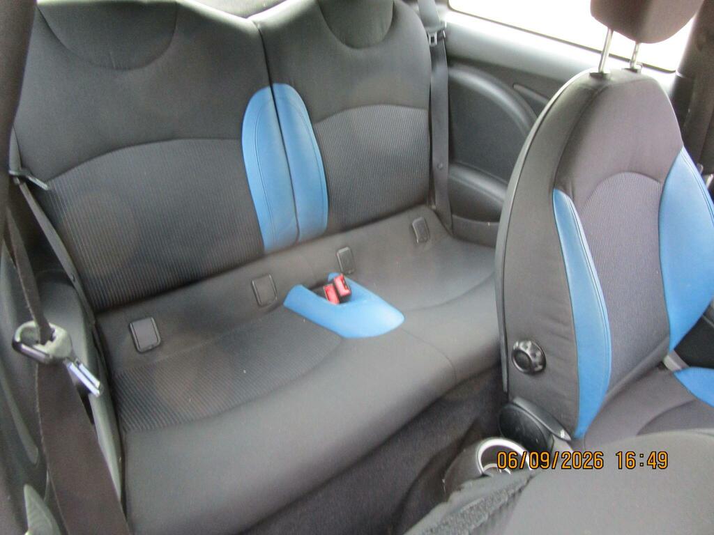 Mini Hatch 1.4 One Hatchback Euro 4 95 Ps Silver #9