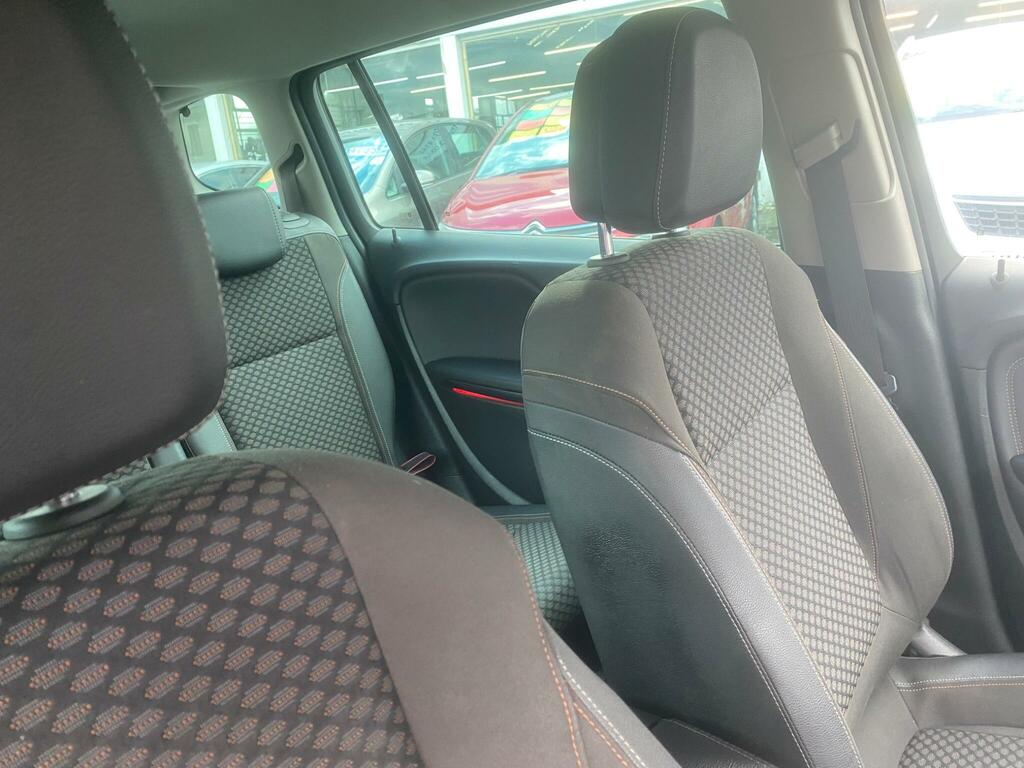 Vauxhall Zafira Tourer Tech Line Red #61