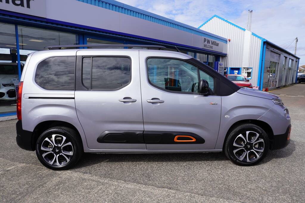Citroen e-Berlingo 50Kwh Flair Xtr M 7.4Kw Charger Grey #2