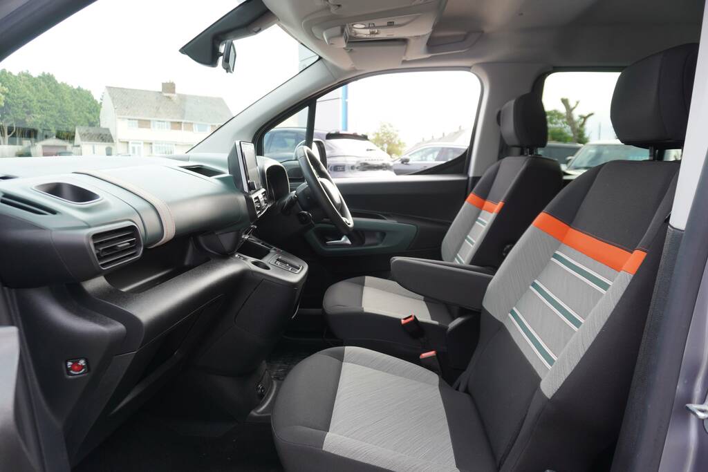 Citroen e-Berlingo 800 50Kwh Driver Edition M Panel Van #11