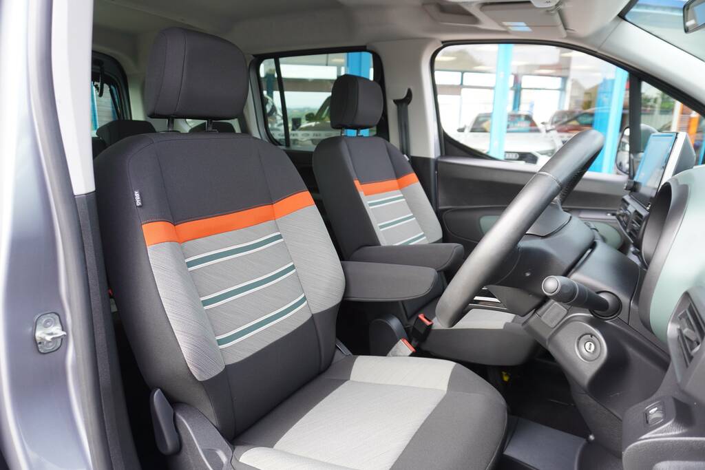 Citroen e-Berlingo 800 50Kwh Driver Edition M Panel Van #8