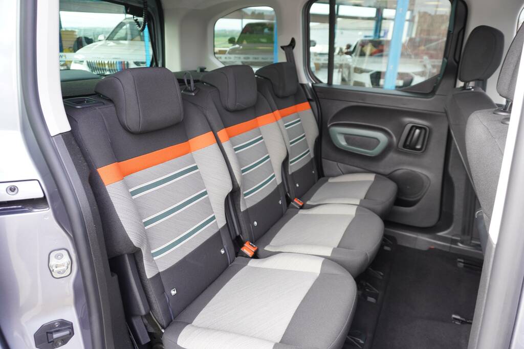 Citroen e-Berlingo 800 50Kwh Driver Edition M Panel Van #10