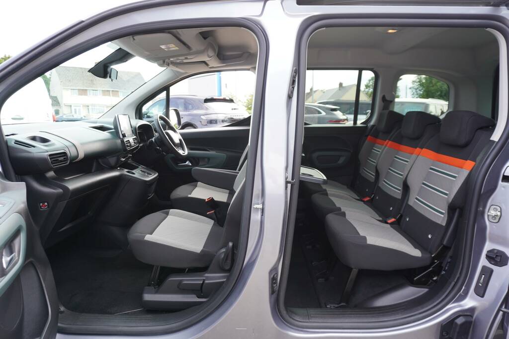 Citroen e-Berlingo 800 50Kwh Driver Edition M Panel Van #20