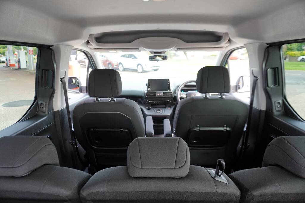 Citroen e-Berlingo 800 50Kwh Driver Edition M Panel Van #17