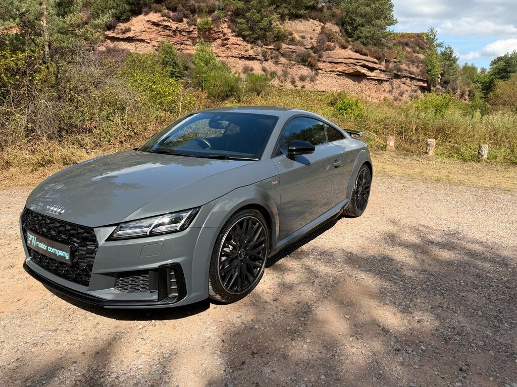 Audi TT Tfsi 45 Black Edition Grey