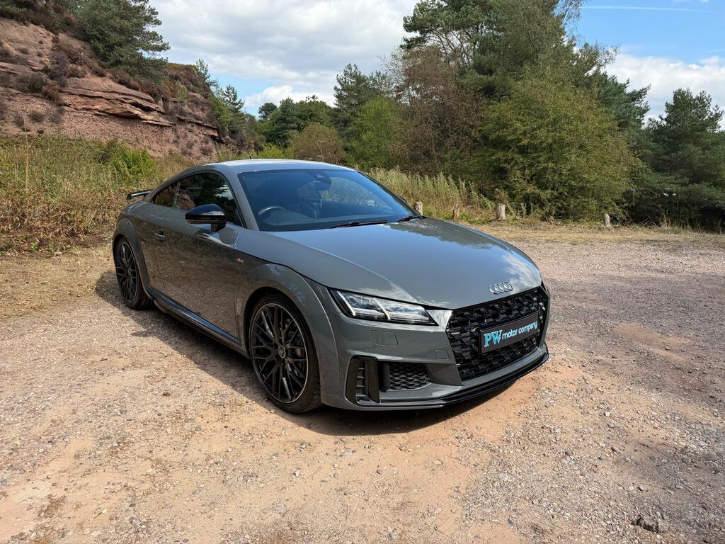 Audi TT Tfsi 45 Black Edition Grey #6