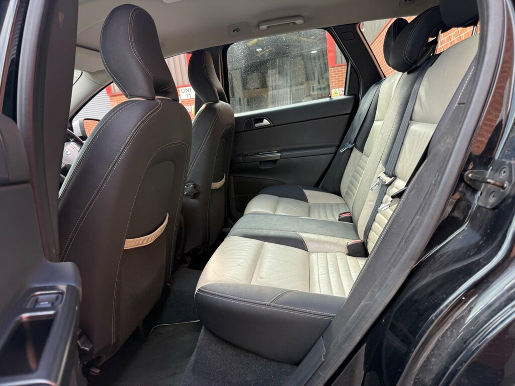 Volvo V50 R-design Black #26