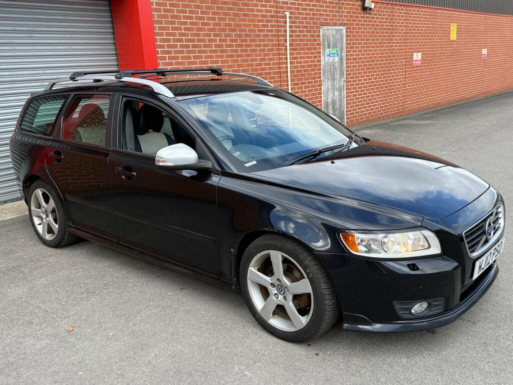 Volvo V50 1.6 D2 R-design Edition Euro 5 Black #2