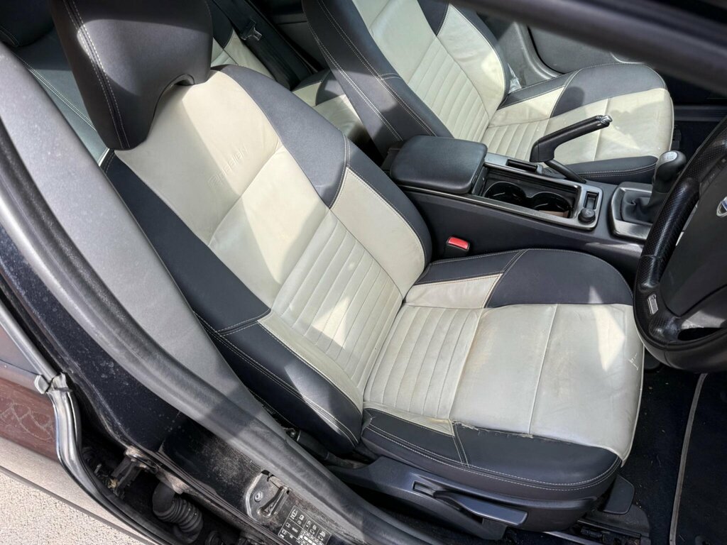 Volvo V50 R-design Black #23
